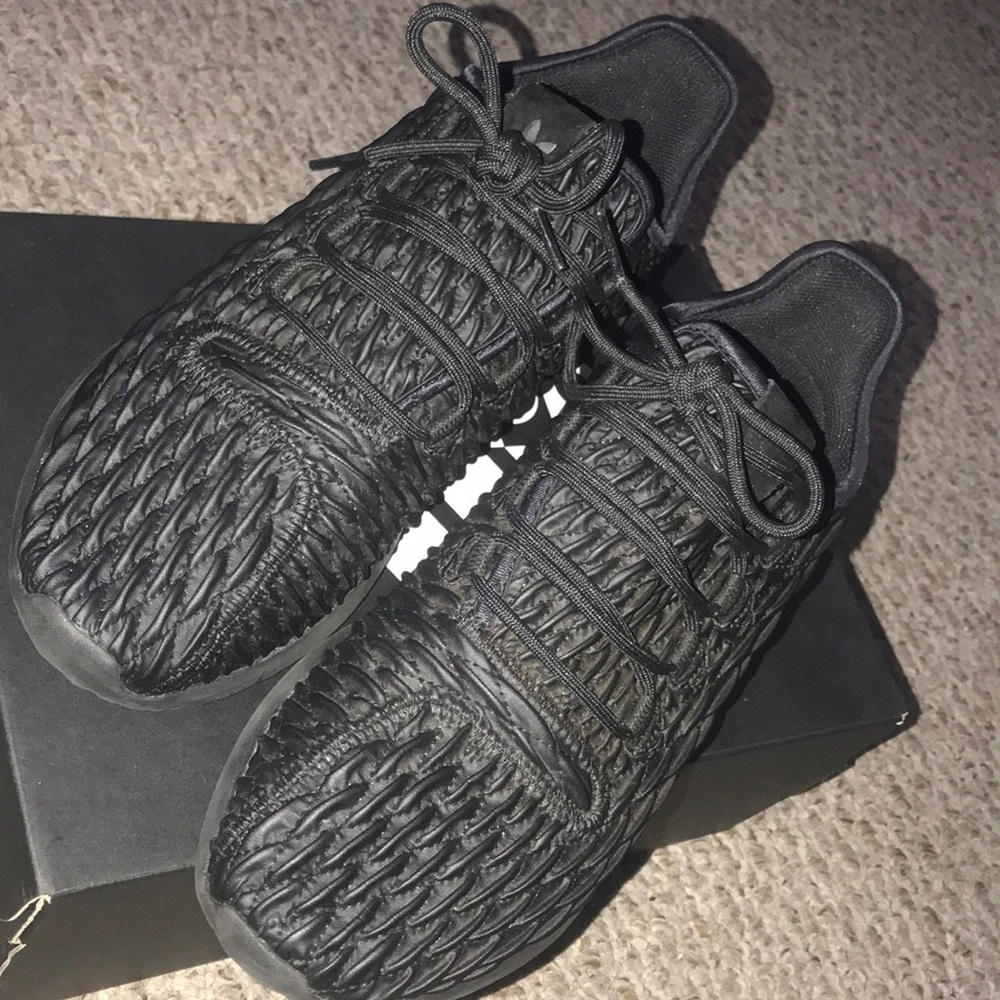Adidas Tubular Black